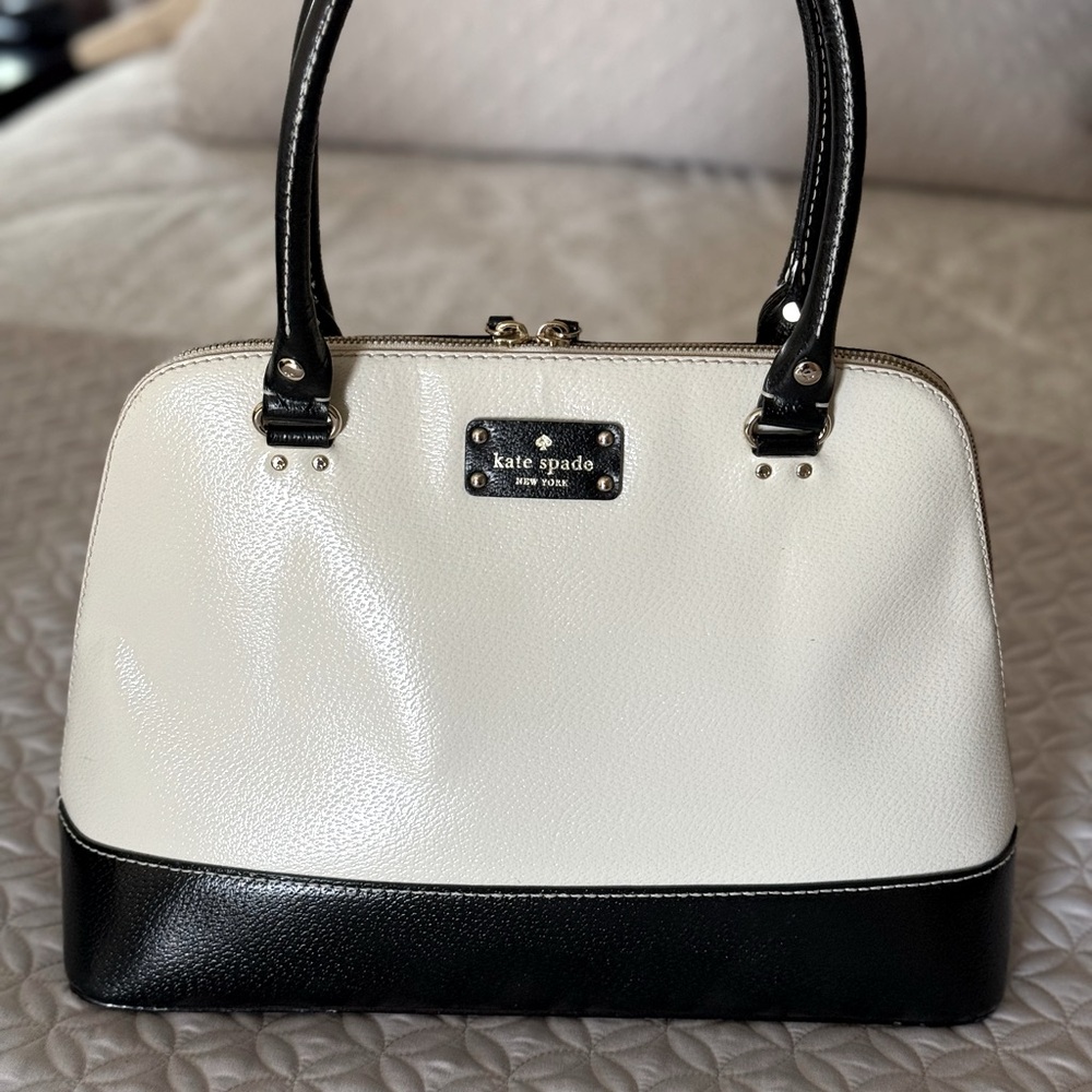 Kate Spade Berkley Lane handbag in Porcelain